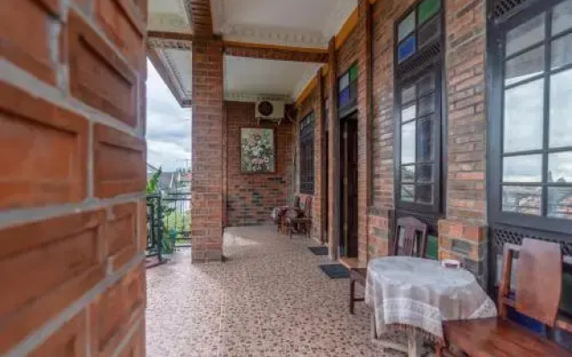 Joglo Kalkun Guest House