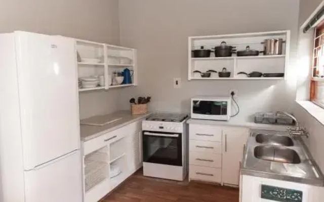 La Mer Seafront Selfcatering Accommodation Kleinmond