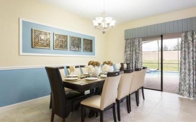 Champions Gate Eight Bedroom Villa Cg022