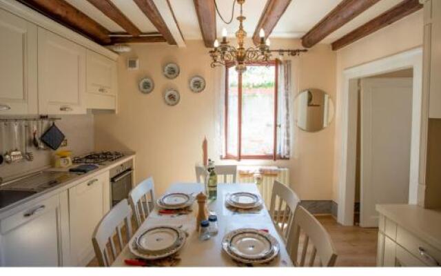 Juice Glam Apartments