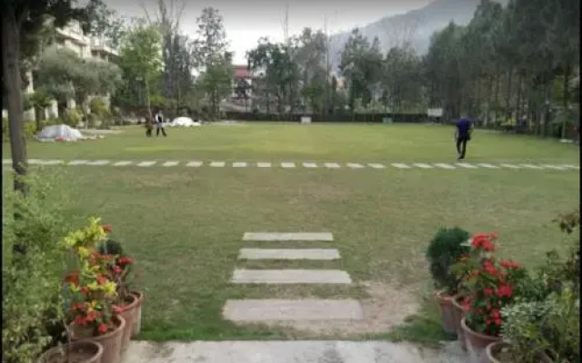 Neelum Continental Hotel