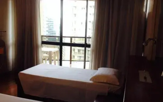 Ero's Apart Hotel