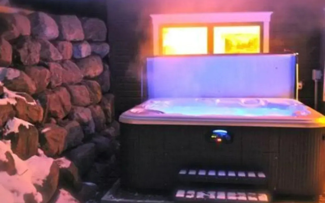 Adirondack Lodge Retreat Secluded Mountain Location