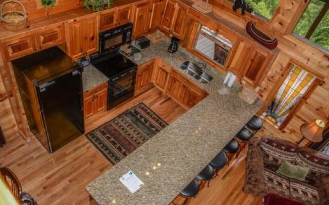 Light`s Mountain Lake Overlook