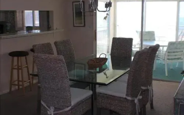 Jamaica Royale 703 - 2 Br Condo