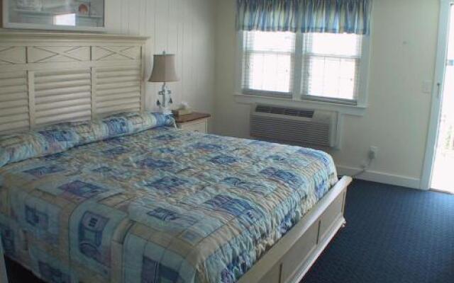 The Colony Beach Motel