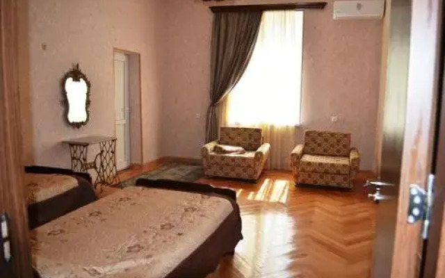 Ameli Garden