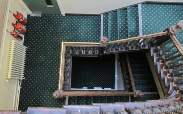 hotelImage