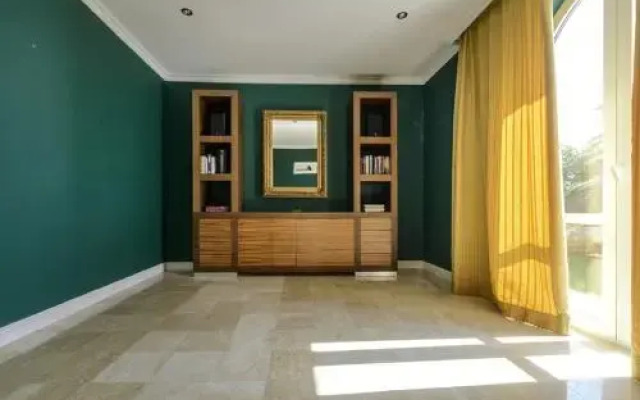 Villa Aurora