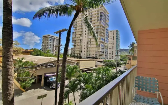 Ewa Hotel Waikiki #507 - Studio Condo