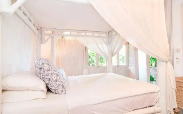 Villa Kupu-Kupu Seminyak Bali