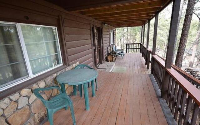 Rustling Pines - 5 Br condo by RedAwning