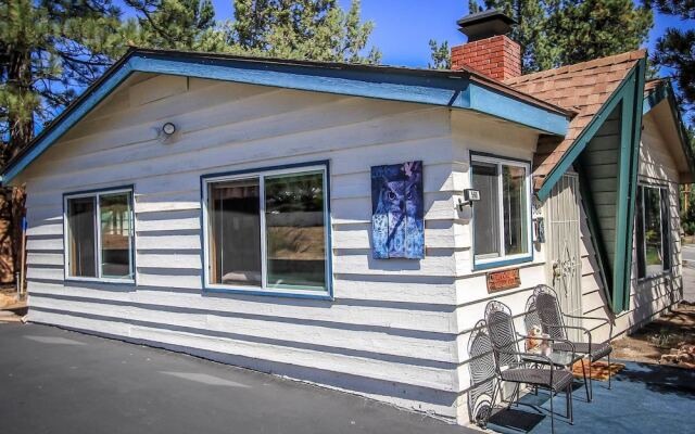 Owl Pine Cabin 1551 by RedAwning