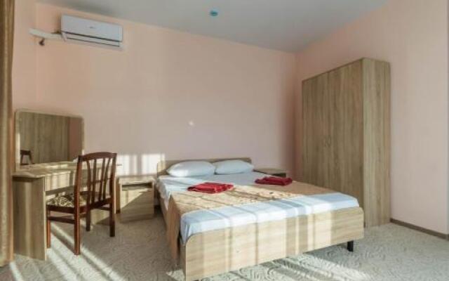 Hotel 557