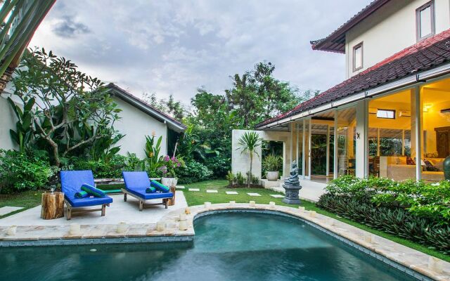 Ewa Villas
