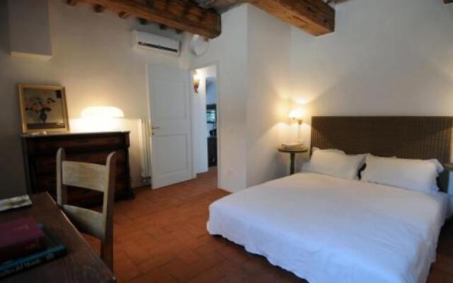 Fattoria il Leccio Fienile on Florence Hills