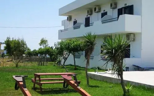 Flisvos Apartments