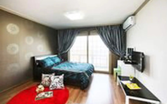 Geoje Doomomongdol Pension