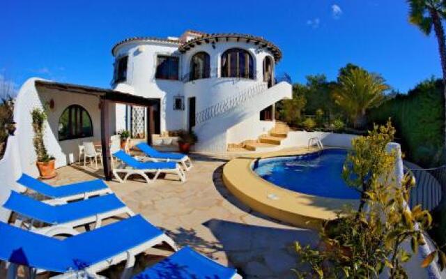 La Madrugada - Luxury Moraira Villa With Private Heated Pool