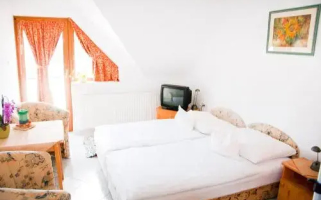 Varga Apartmanház