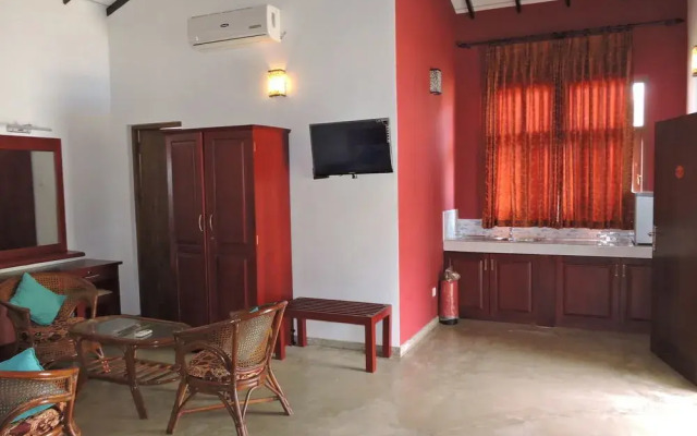 Platinum Marawila Hotel