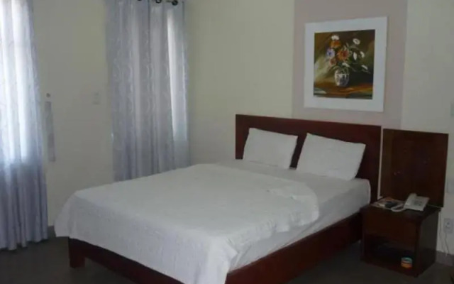 Waikiki Hotel