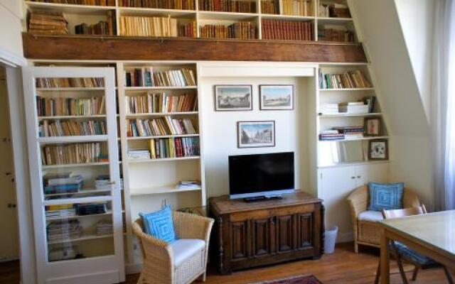 Artist Studio View Eiffel Tower