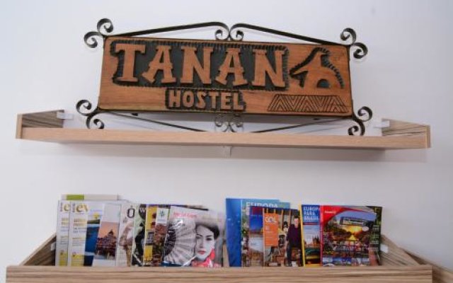 Tanan Hostel