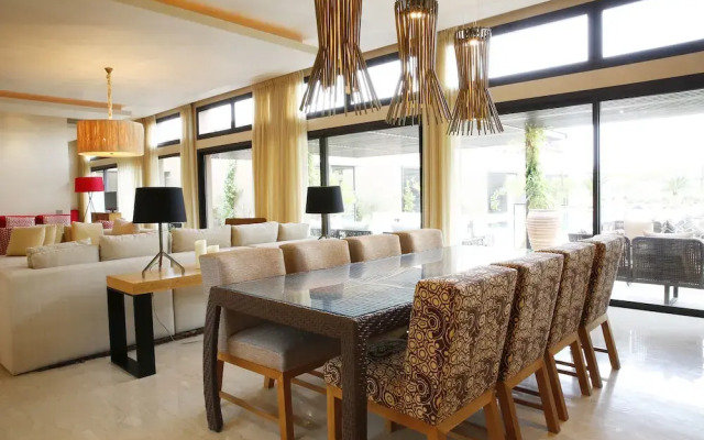 Villa Olirange