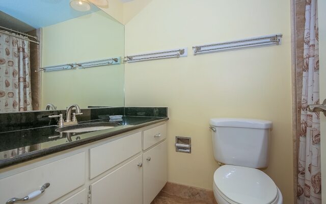 2311 Racquet Club Villas