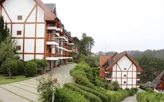 Preços especiais para estadia semanal e ou mensal COBERTURA Condomínio Switzerland Village