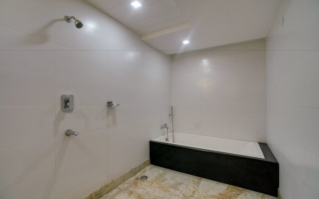 Cygnett Inn Silverleaf