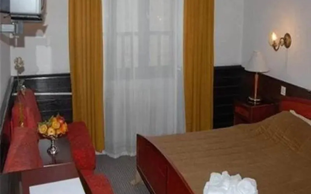 Hotel Bristol Hotel