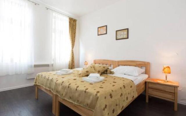 Apartments Protin Sokak