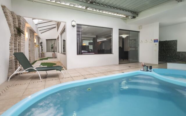 Motel 2001 - Adults Only