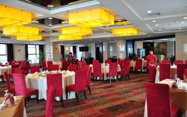 Haitian Sports Center Hotel