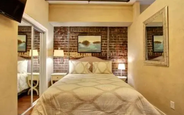 Soho Suite