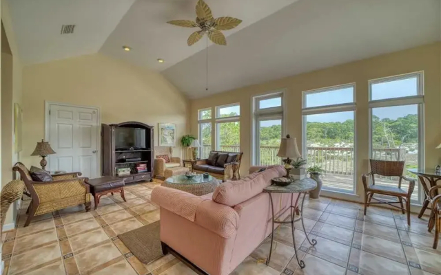 Dune Dance Home