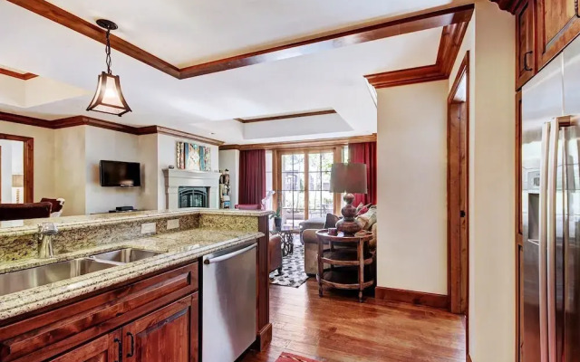 Ritz 2Br R111