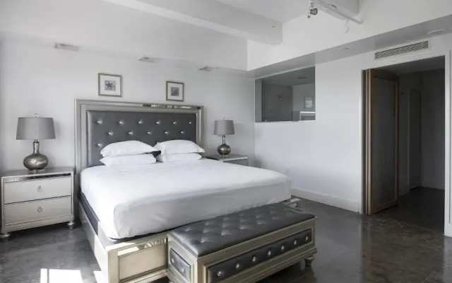 Luxury-Prime-2BR-Condo On Ocean Drive