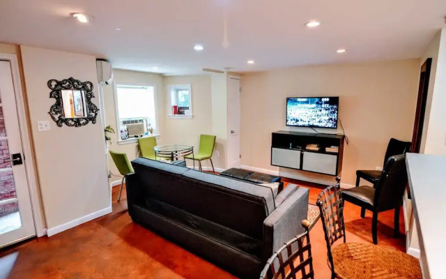 1218 Independence Apartment #1018 - 1 Br Apts