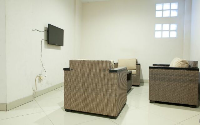 RedDoorz @ Babakan Jeruk 2