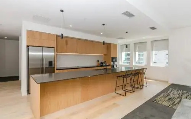 Acrossia Apartment Suites