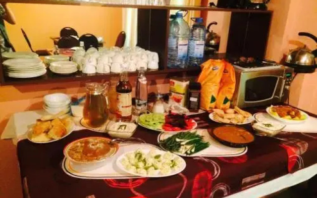Aparthotel Econom Royal