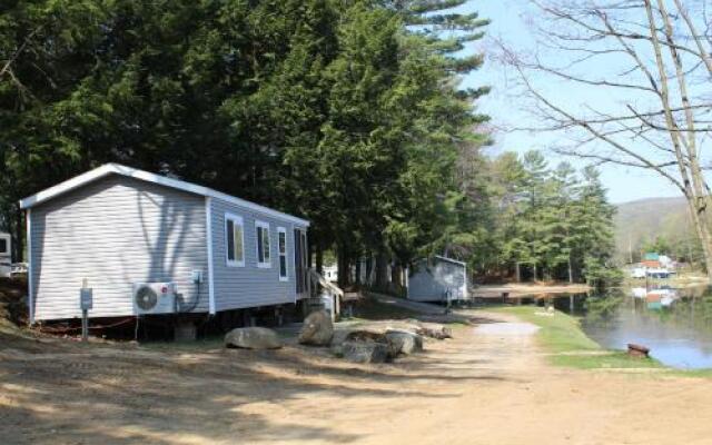 Alpine Lake Lakefront Park Model 2