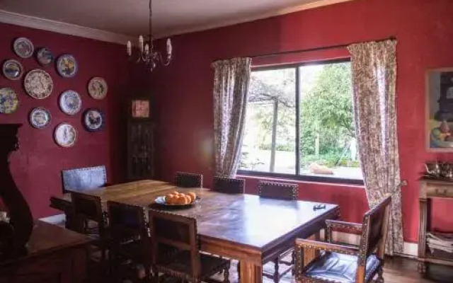 El Cerrillo Bed & Breakfast
