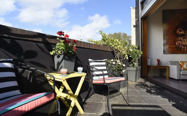 Sydney Two Storey Warehouse Style Home