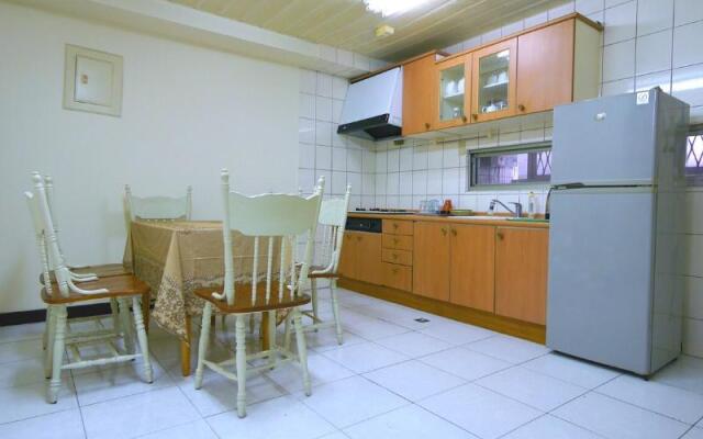 Green Light Guest House