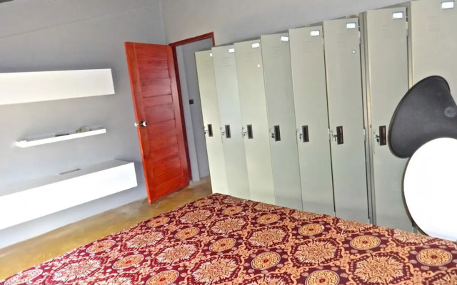 Luxury Chiang Mai Old City Town House