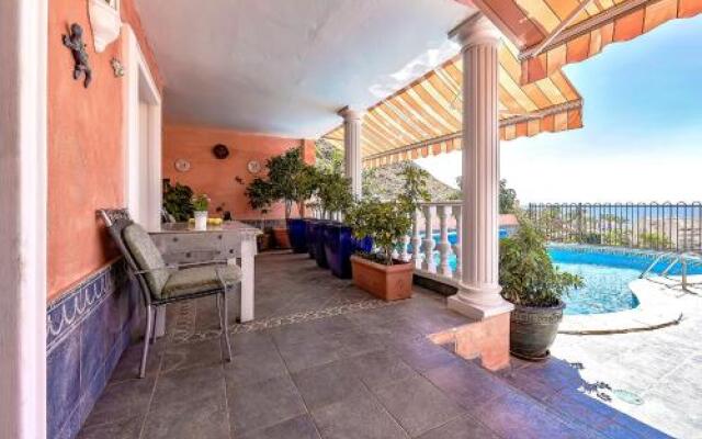 Villa in Los Cristianos